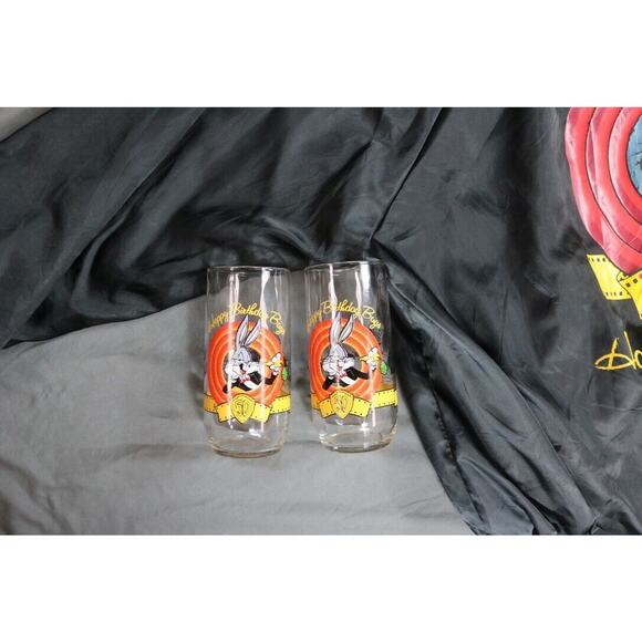 Bugs Bunny Happy Birthday 1990 Black Bomber Satin Jacket S XXL Vintage 2 Glasses - Picture 4 of 16